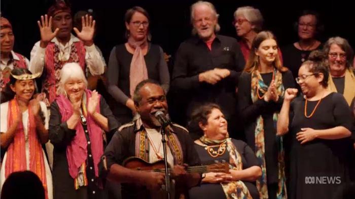 Paduan-Suara-Koru-Lian-di-Wollongong-Art-Gallery-NSW_01.jpg