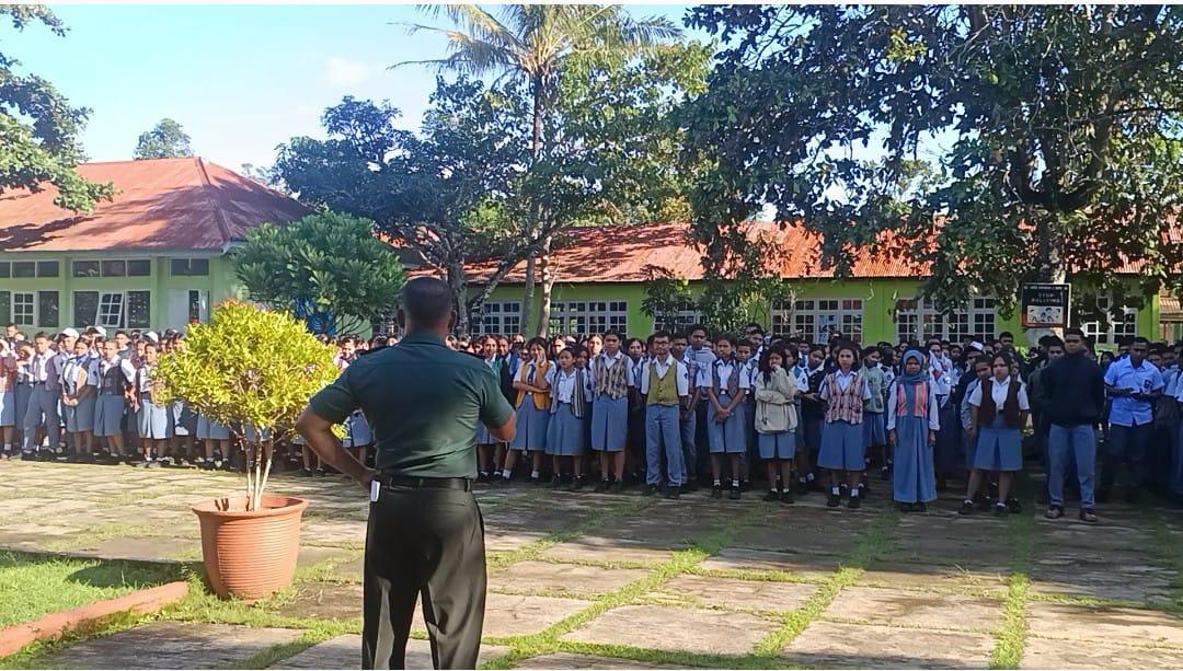Kodim 1621/TTS Gelar Kegiatan Kelas Inspirasi di SMK 2 SoE, Bertema Kenakalan Remaja