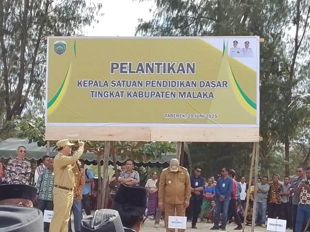 Pelantikan-Kepada-Sekolah.jpg