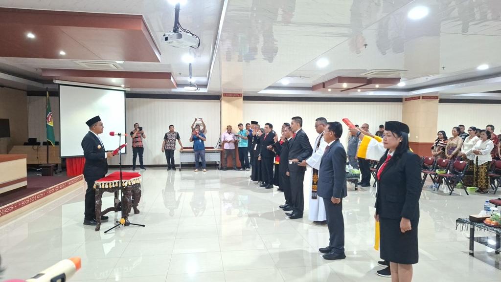Gubernur Lantik Jajaran Baru BUMD NTT, Jamkrida Dipacu Jadi Motor Penggerak UMKM dan Ekonomi Daerah - Pos-kupang.com