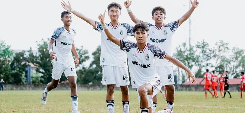 Pemain-Bali-United-U16-ketika-merayakan-kemenangan-atas-tim-tuan-rumah.jpg