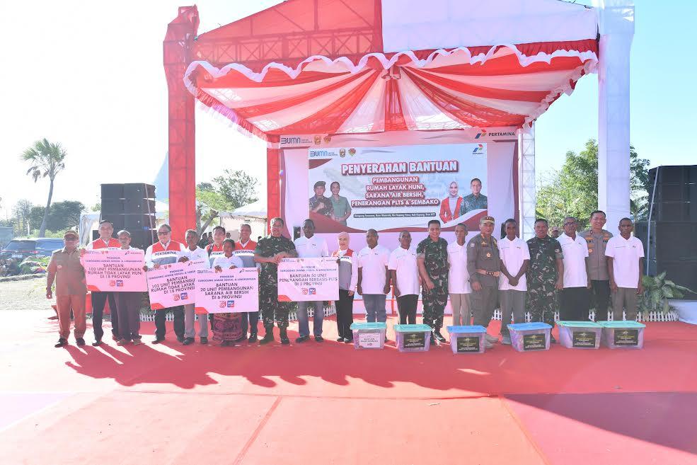 Sinergi, Pertamina-TNI AD Kompak Berikan Bantuan ke Warga Kupang NTT