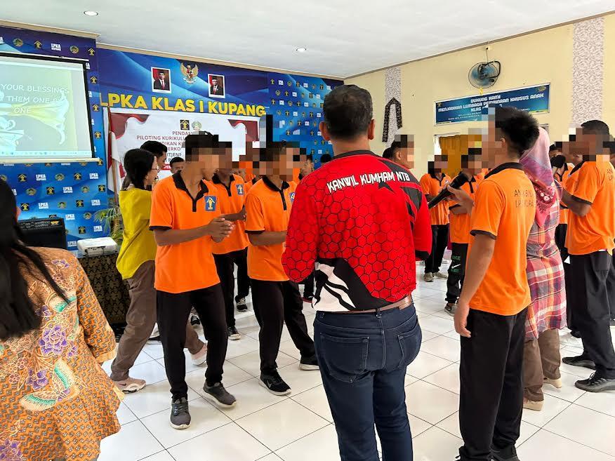 LPKA Kupang - Ditjenpas Kemenkumham dan Puskujar Kemendikbud 'KSOP' Bagi Anak di Kota Kupang NTT
