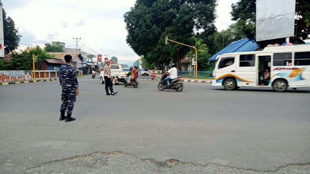 Pengaturan-arus-lalulintas-di-Kota-Maumere.jpg