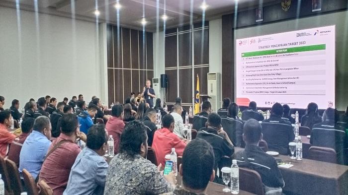 Pengusaha-dan-Pengawas-Stasiun-Pengisian-Bahan-Bakar-Umum-SPBU-Se-NTT.jpg