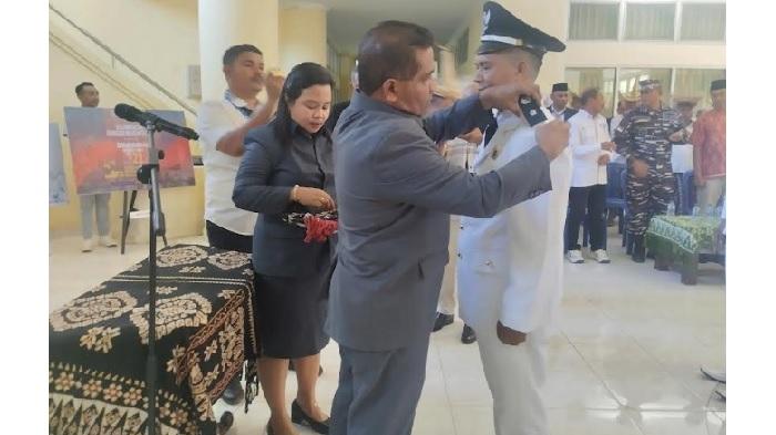 Lantik 11 Penjabat Kades,Oder Maks Sombu Ingatkan Jaga Netralitas di Momen Pilkada 2024