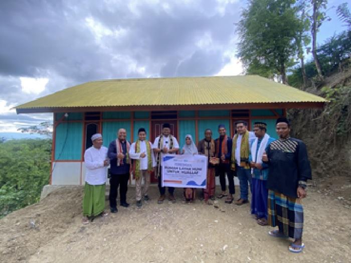 BSI Serahkan Bantuan Rumah Layak Huni Untuk Muallaf di Kampung Oe Ue Amanuban Timur Kabupaten TTS