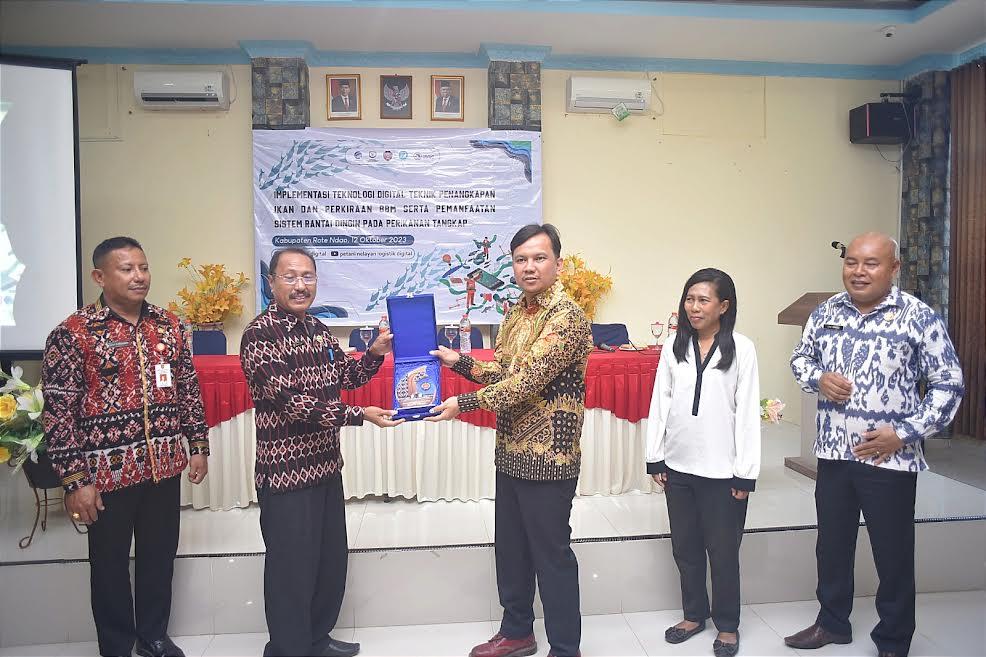 Pemkab Rote Ndao Harap Program Nelayan Go Digital Jadi Alternatif Solusi bagi Nelayan
