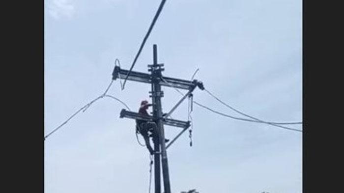 Perbaikan-Jaringan-Listrik-di-Ndori-Ende.jpg