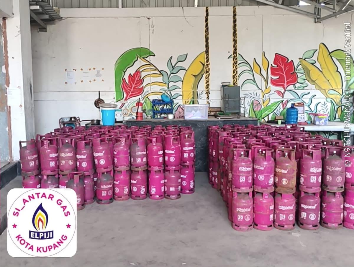 Pertamina-Patra-Niaga-menyuplai-3259-tabung-gas-untuk-kebutuhan-masyarakat-Kota-Kupang.jpg