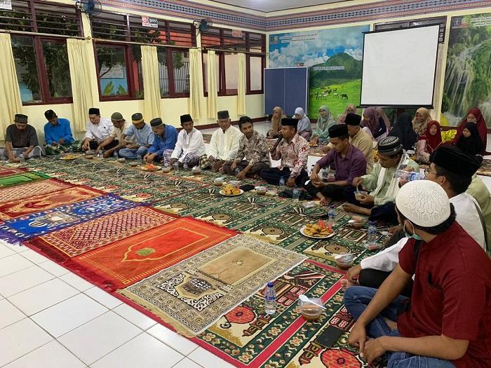 Warga Binaan dan Petugas Lapas Buka Puasa Bersama KUA Kota Atambua