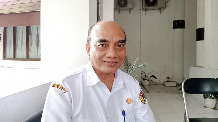 Plt-Kadis-Koperasi-Belu-Drs-Nikolaus-Umbu-K-Birri.jpg