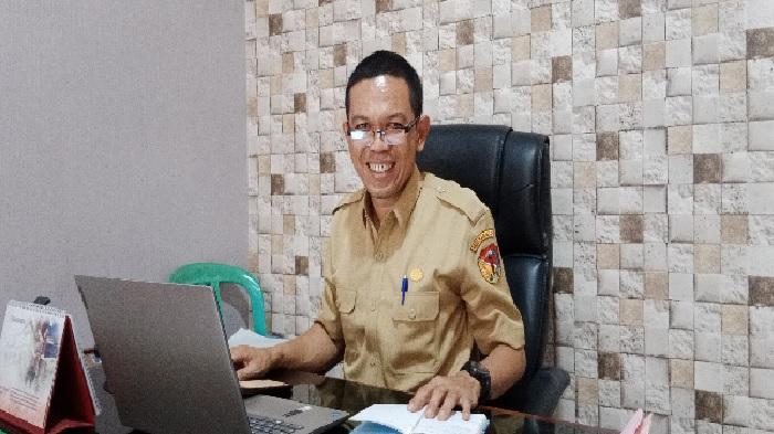 Plt-Kepala-Dinas-PUPR-Kabupaten-Belu-Simplisius-Vinsen-Dalung.jpg