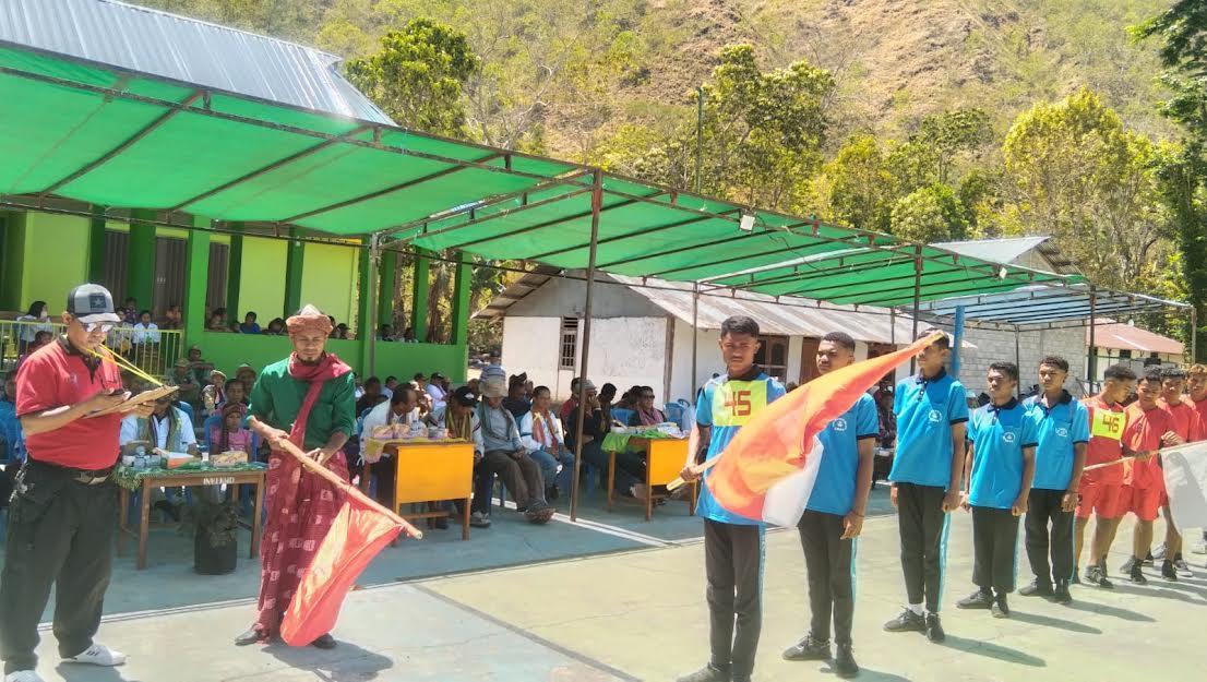 Sambut HUT Kota Kefamenanu ke 101, Bupati Timor Tengah Utara Lepas Peserta Napak Tilas