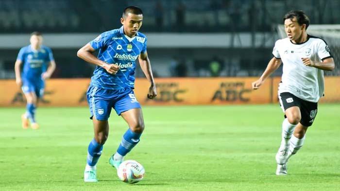 Prediksi-Liga-1-tak-Menyangka-Persib-Bangkit-Kakang-Ingatkan-Maung-Bandung-Jangan-Lengah.jpg