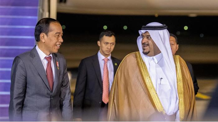Presiden-Jokowi-tiba-di-Riyadh_01.jpg
