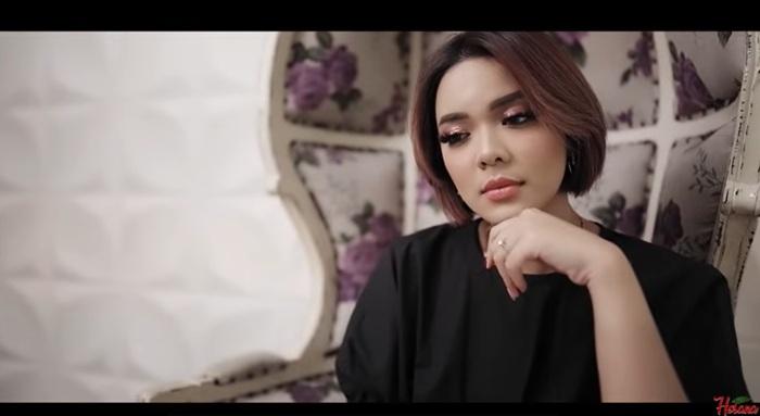 Lirik Lagu Rohani Kristen Judul Jadikan Aku Pelangi Dibawakan Putri Siagian