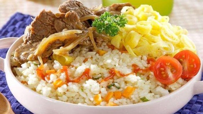 RESEP-MAKANAN-NASI-GORENG-MINGGU-31-DES-23.jpg