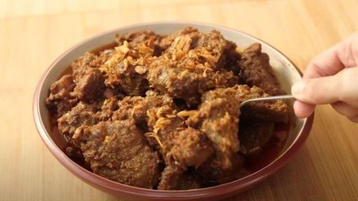 RESEP-MAKANAN-RENDANG-DAGING-SAPI-MINGGU-4-FEB-24.jpg