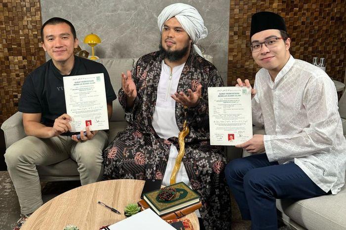 Richard-Lee-Diterpa-Isu-Murtad-usai-Sertifikasi-Islam-Dicabut.jpg