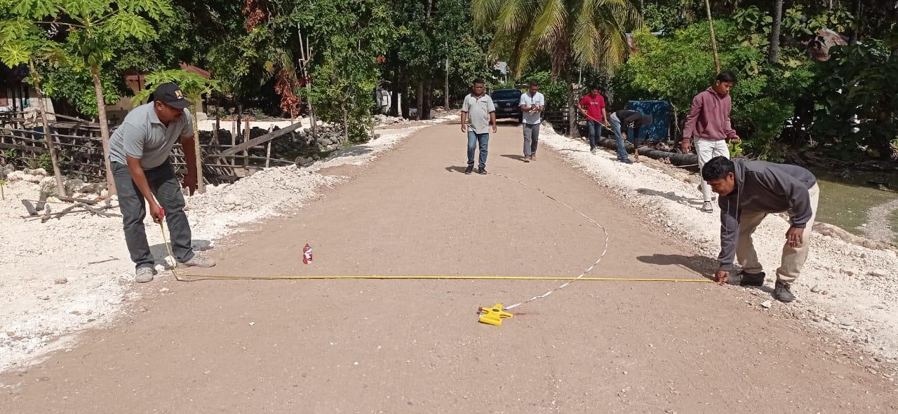 Lipsus - Pengerjaan Jalan Program TMMD ke-120 Rote Ndao Over Prestasi