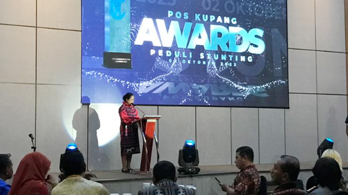 Pos Kupang Award Peduli Stunting, Ruth Laiskodat: Tahun 2024 Stunting NTT Harus Turun Jadi 14 Persen