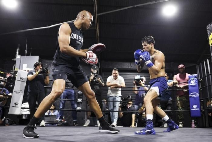 Jadwal Tinju Dunia, Konseling dari Pelatih Derrick James Kunci Kesuksesan Ryan Garcia