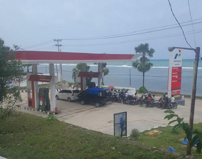 Salah-satu-SPBU-di-Rote-Ndao.jpg