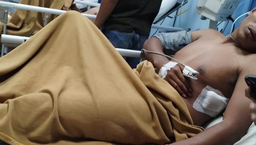 Salah-satu-korban-penikaman-sedang-dirawat-di-RS-Siloam-Labuan-Bajo.jpg