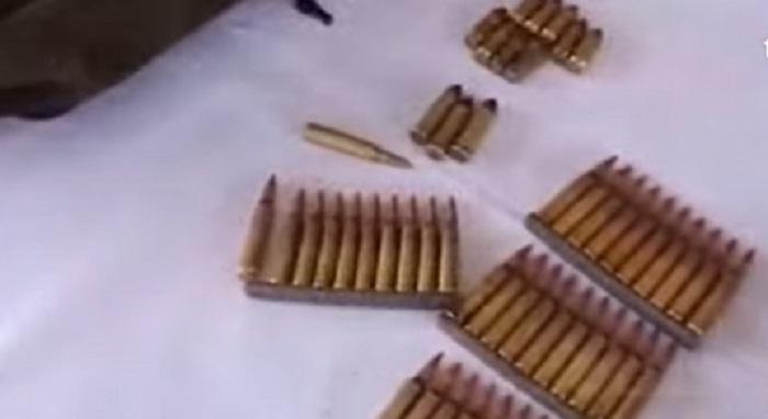 Sejumlah-amunisi-yang-ditemukan-di-medan-perang-Papua.jpg