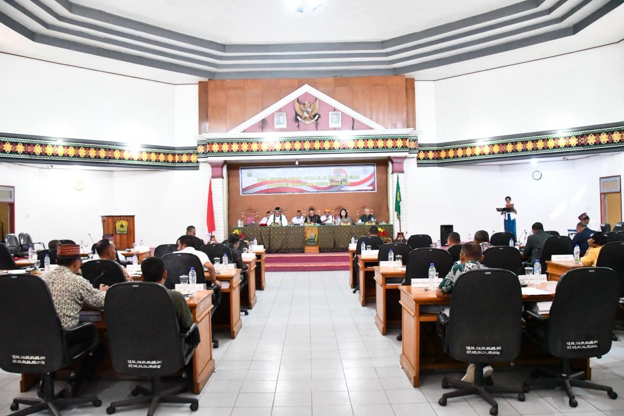 DPRD dan Pemda Manggarai Tetapkan Ranperda Pelaksanaan APBD Tahun Anggaran 2025 Jadi Perda - Pos-kupang.com
