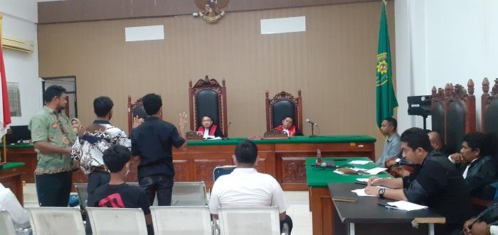 Sidang-Pengadilan-Negeri-Kupang.jpg