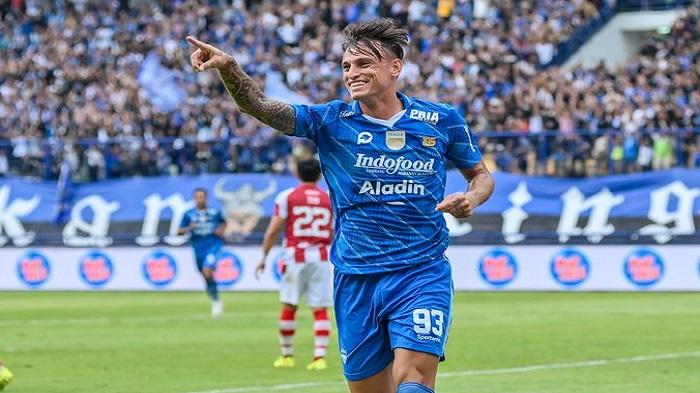 Stefano Beltrame Ungkap Caranya Berkomunikasi dengan Da Silva dan Ciro Alves di Persib Bandung
