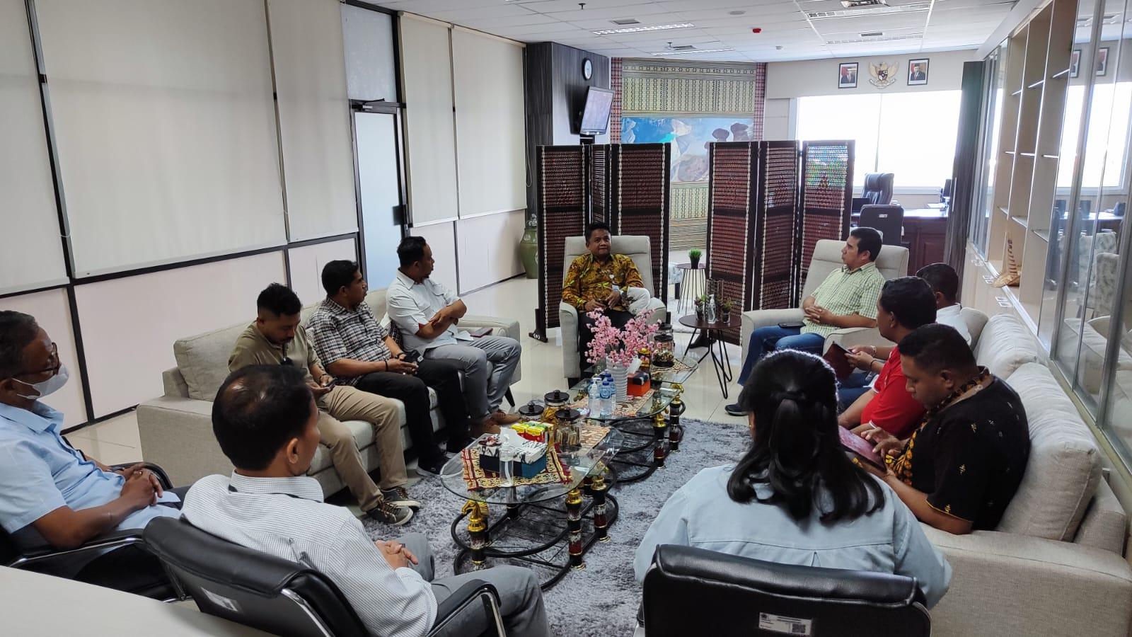 Silaturahmi PWI NTT dan Kanwil DJPb NTT, Catur Minta Wartawan Informasikan Pengelolaan Anggaran Desa