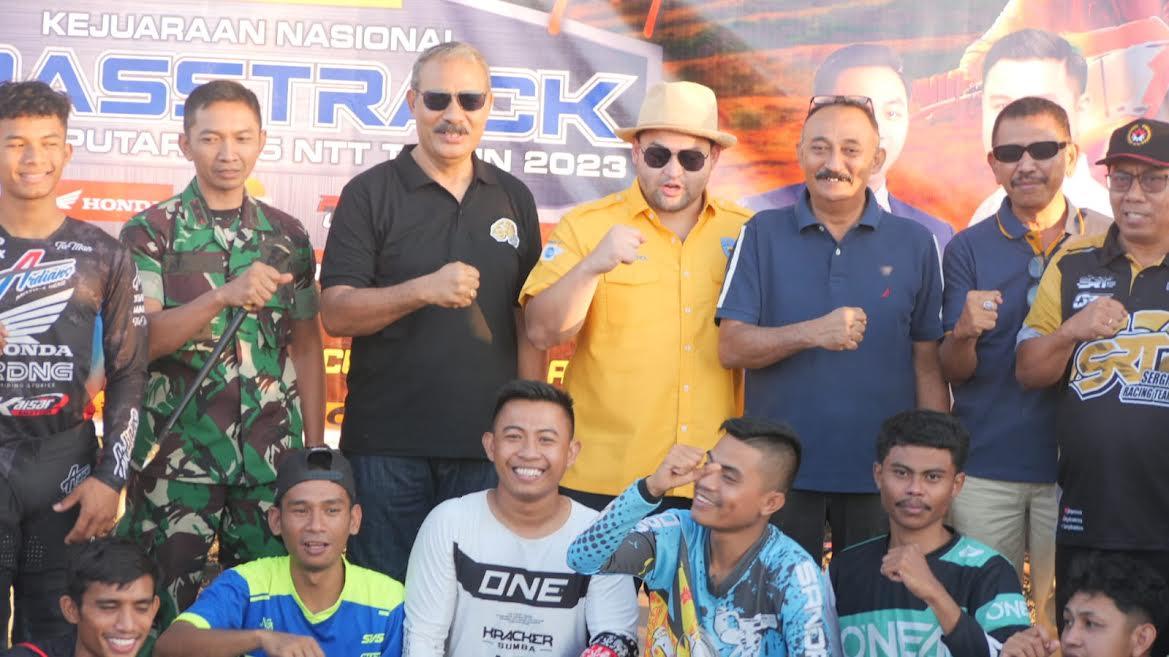 Swallow-Kejuaraan-Nasional-Kejurnas-Grasstrack-Region-III-Putaran-V.jpg