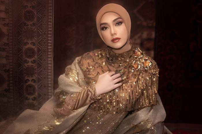 Celine Evangelista Dikabarkan  Suah Mualaf,  Kini Cari Pasangan yang Bisa Jamin Dunia Akhirat
