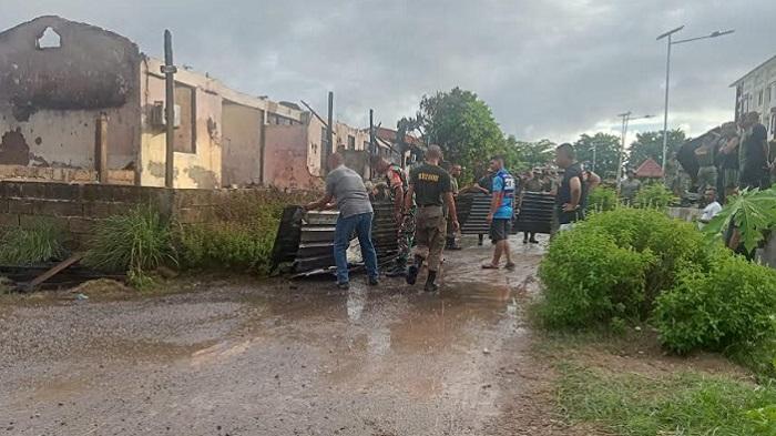 Kebakaran 8 Rumah di Asrama Brimob Polda NTT, Diduga Korsleting Listrik