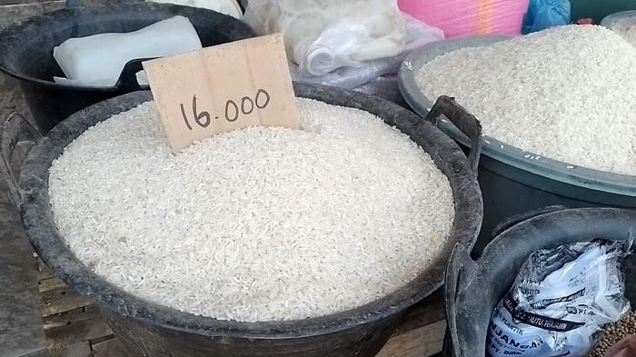 Pemkab Sumba Timur Siap Salurkan Cadangan Beras Pemerintah Bagi 327.108 KPM