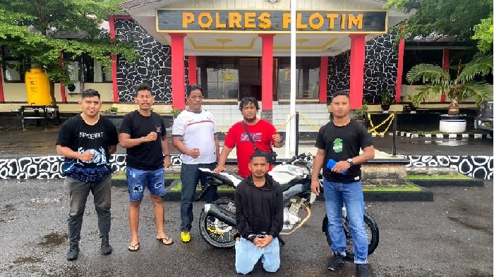 Tim-Buser-Polres-Flores-Timur-menangkap-pelaku-pencurian-sepeda-motor.jpg