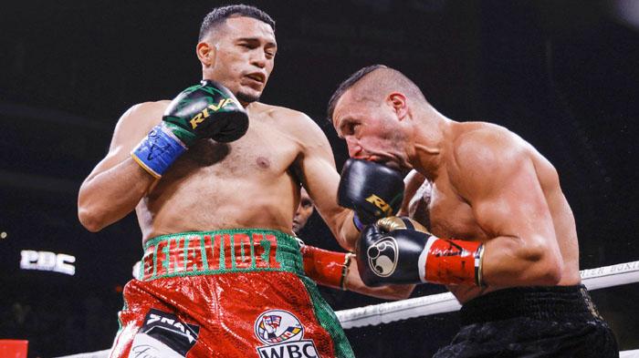 Tinju Dunia, Menang Atas Dirrell, Caleb Plant Ingin Rematch dengan Canelo, Begini Reaksi Benavidez