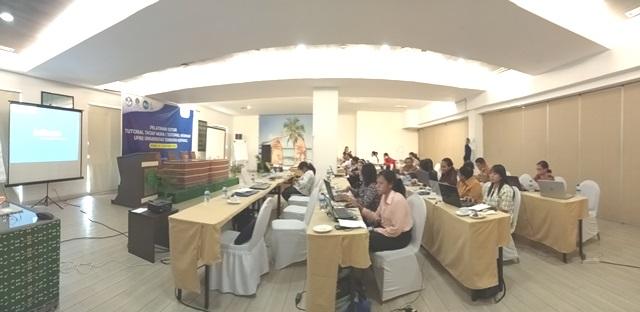 UPBJJ-UT Kupang Berikan Pelatihan 30 Tutor Baru