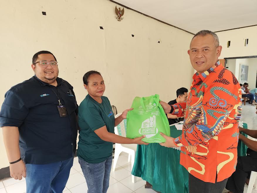 PT Rajawali Nusindo Salurkan Ribuan Paket Pangan Stunting di NTT