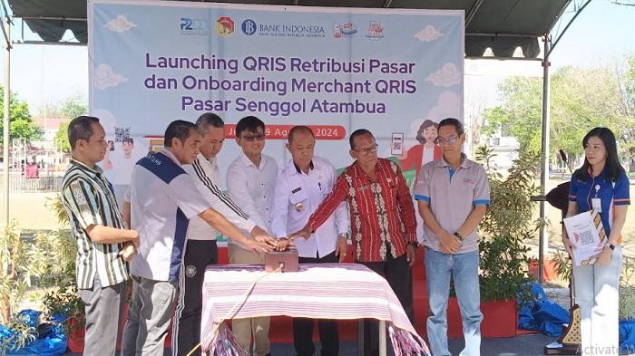 Wakil-Bupati-Belu-Dorong-Pembayaran-Retribusi-Pasar-Menggunakan-QRIS-dan-Kualitas-Harus-Ditingkatkan.jpg