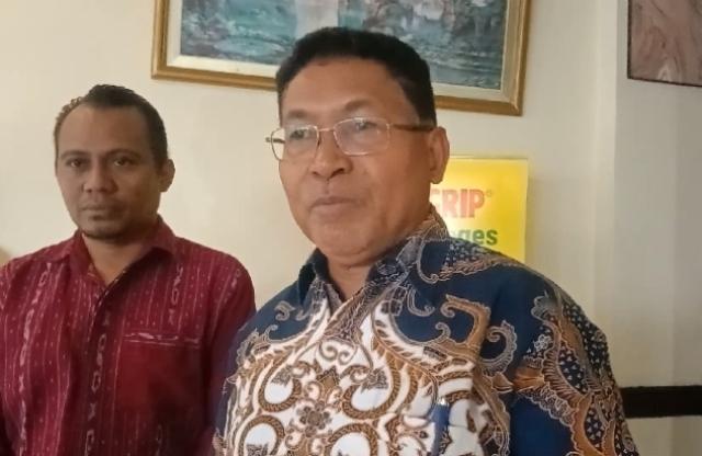 Wakil-Bupati-TTU-Kamilus-Elu.jpg