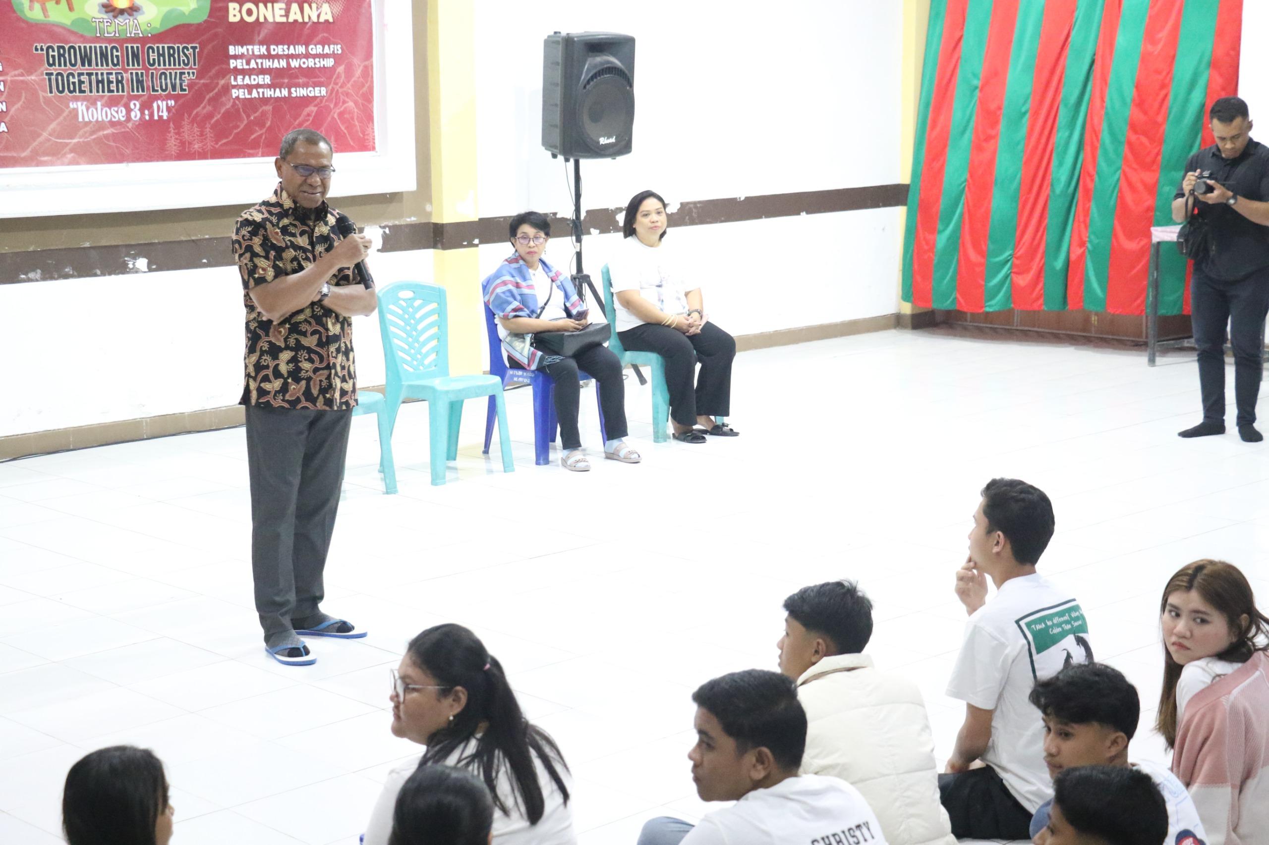Wagub NTT Ajak Pemuda GMIT Andalkan Tuhan Dalam Meraih Kesuksesan - Pos-kupang.com
