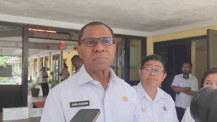 Wakil-Gubernur-Wagub-NTT-Johni-Asadoma-meminta-para-kontraktor.jpg