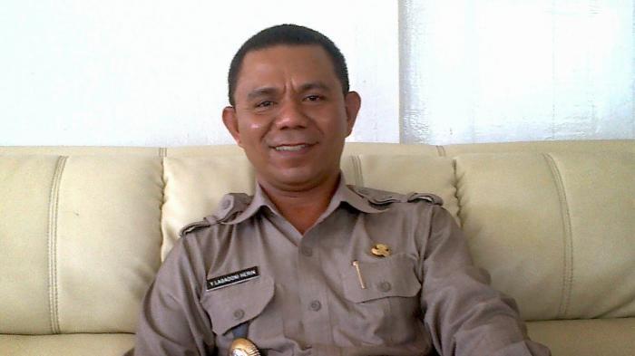 Yosni-Herin-meniti-karir-dari-dunia-wartawan.jpg