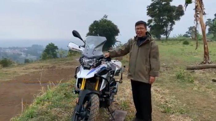 aa-gym-dan-motor-bmw-yang-akan-dilelang-untuk-bangun-masjid.jpg