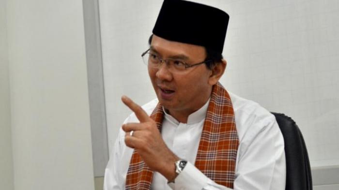 ahok-gubernur-dki-jakarta-basuki-tjahaja-purnama_20150611_172406.jpg