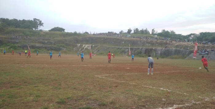akuntasi-fc-dan-sendratasik-perebutkan-tiket-semifinal-copa-unwira-ii.jpg